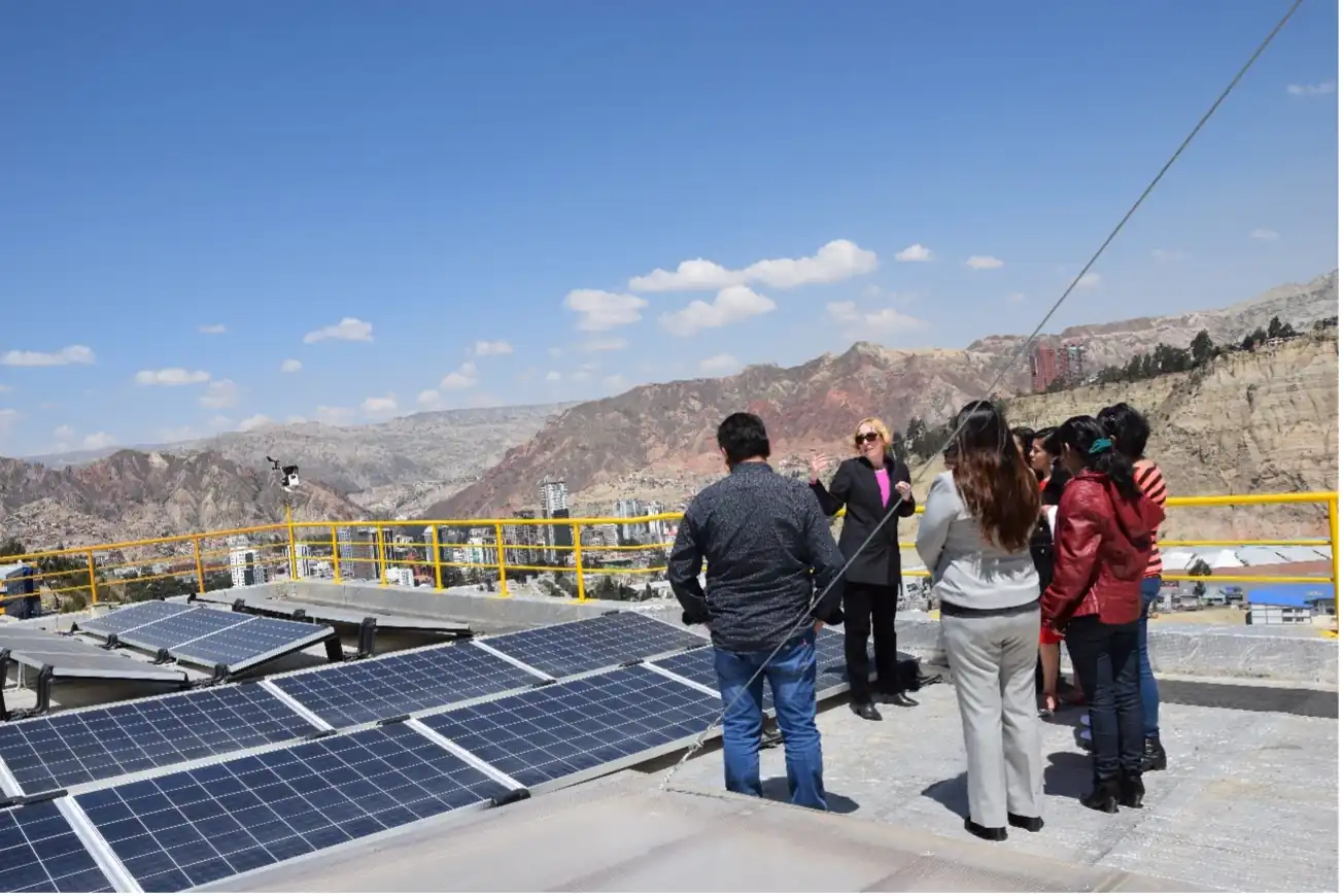 Factshhet PEERRII.JPG