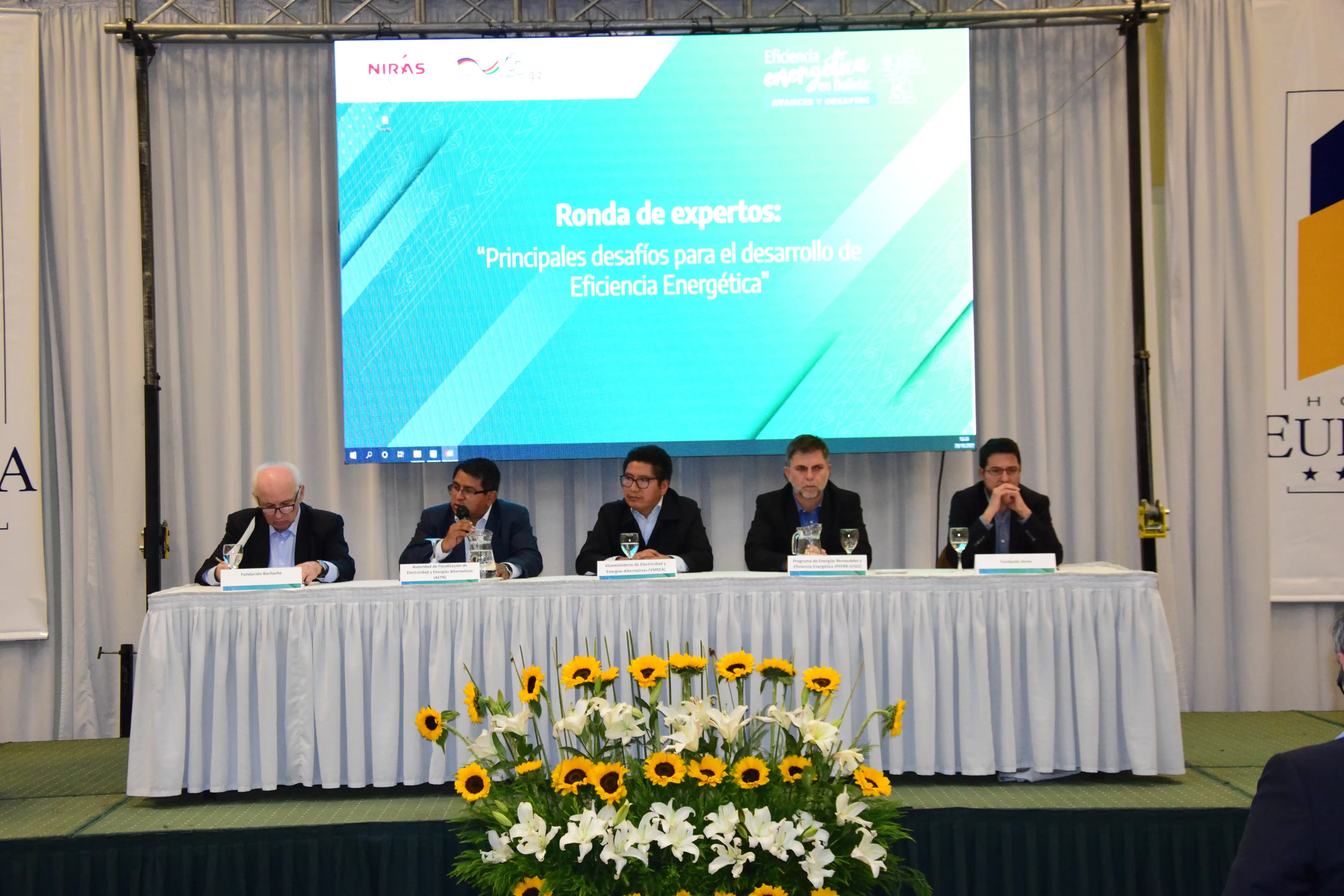 Factshhet PEERRII.JPG