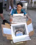 GIZ TJK Volkmer first heat retention box 2011.jpg