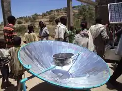 Solar reflector used for tomato processing © TAMPA