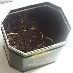 Loose tea sold in a tin