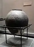 Ceramic storage vessel