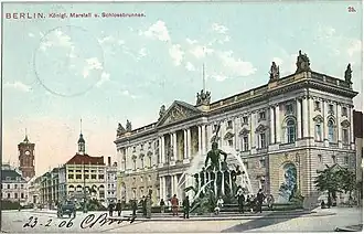 Neptunbrunnen on the Schlossplatz and Neuer Marstall (c. 1900)