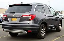 Rear view (facelift)