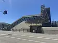 West facing station building and entrance from Nepean Highway, December 2024