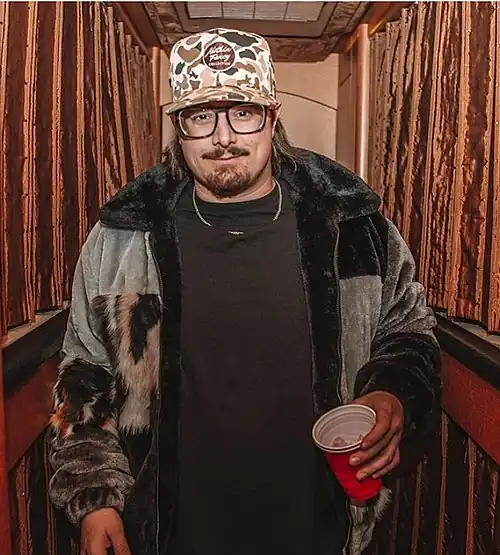 Hardy chilling on tour bus before concert in South Carolina.jpg