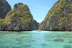 Tropical lagoon in Bacuit Bay, Palawan, Philippines.