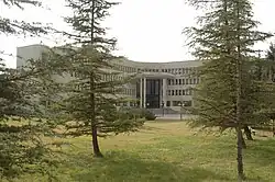 Koç School