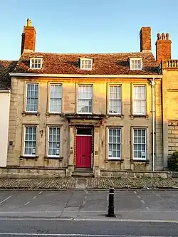 Arlington House