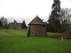 Llanvihangel Court