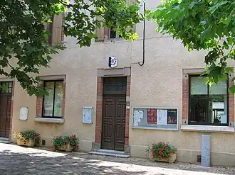 Teillet: the mairie