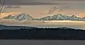 Left to rightː Mt. Ellinor, Mt. Washington, Mt. Pershing, Jefferson Peak. View from Seattle.