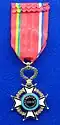 Order of Merit, Officer's badge reverse
