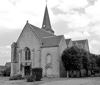The church in Louville-la-Chenard