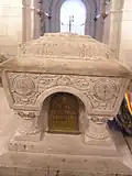 Tomb of the unknown soldier at the Mausoleum of Mărășești with the inscription "Pe aci nu se trece - Mărășești 1917"