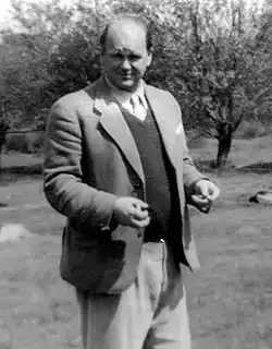 In O-Jolle: , Peter Scott
