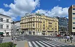 Three Crosses Square is the westernmost part of Frascati. The Warsaw Stock Exchange is to the right.