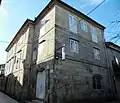 Side facade of the Vaamonde house