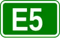 E5