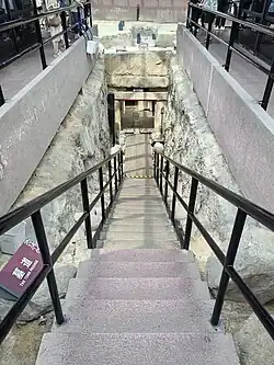 Tomb passage
