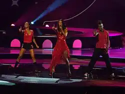 Xandee performing "1 Life" in Istanbul (2004)